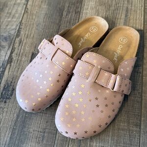 Cat and Jack Pink Star Patterned Mules, 13